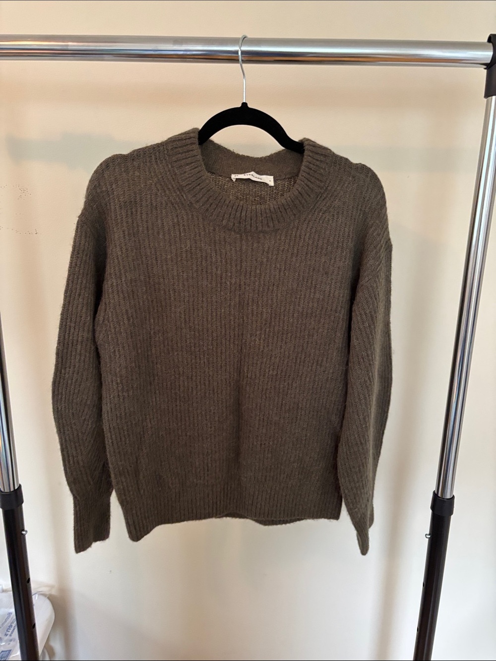 Everlane Alpaca Wool Crewneck Sweater in Olive